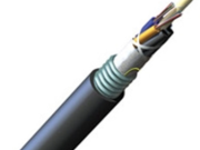 The armored Câble à fibres optiques possesses several protective characteristics that contribute to its durability and reliability