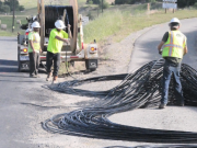 Étapes détaillées pour l'installation et la pose d'un câble à fibre optique à enfouissement direct