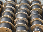 Un guide complet sur le câble à fibre optique en vrac: compréhension, sélection et achat